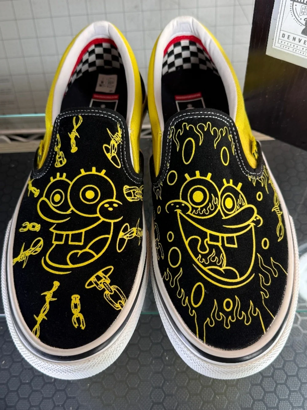 VANS®  |  SPONGEBOB SQUAREPANTS  |  SLIP-ONS  |  MEN:9.5  |  NEW  |
